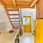 Apartment Yellow Stone Parikia (Paros)