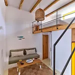 Apartment Yellow Stone *