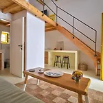 Yellow Stone Apartment Parikia (Paros)