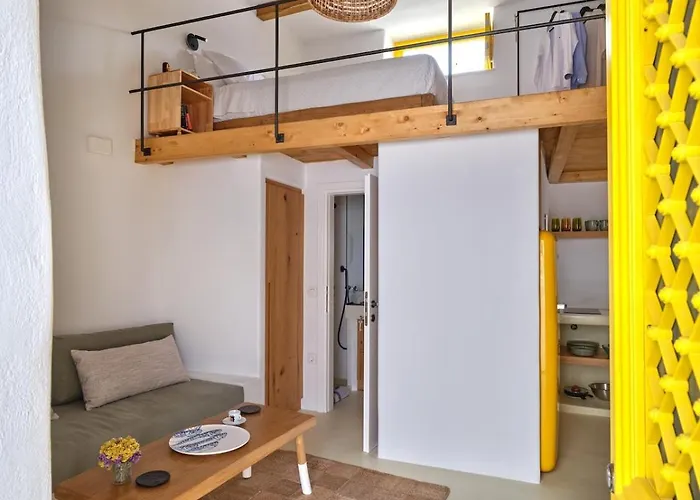 Yellow Stone Apartment *