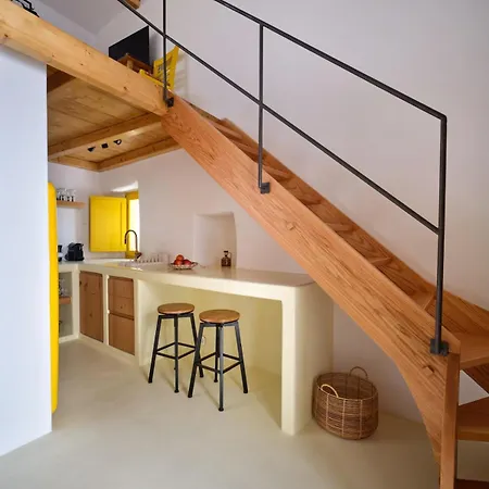 Apartment Yellow Stone *