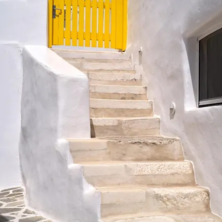 Yellow Stone Apartment Parikia (Paros)
